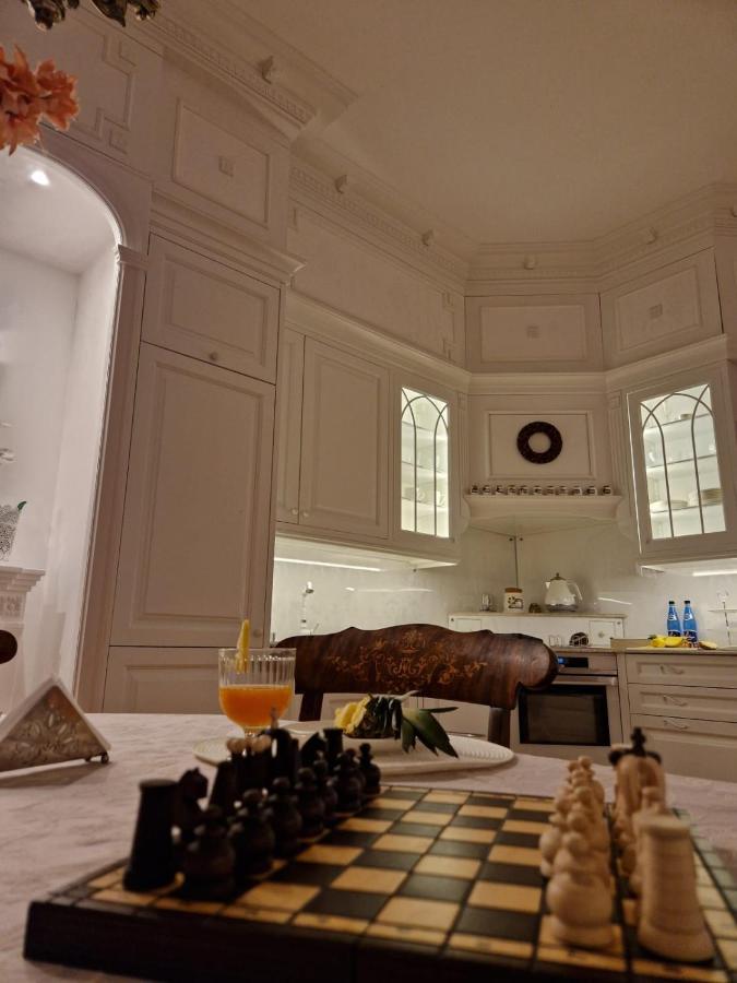 Апартаменты Luxury Living Kopernik Варшава Экстерьер фото